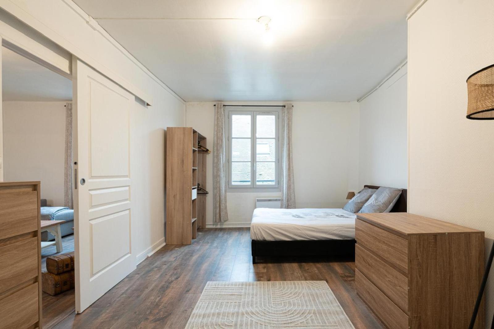 Appartement Au Coeur De Senlis Senlis  Dış mekan fotoğraf